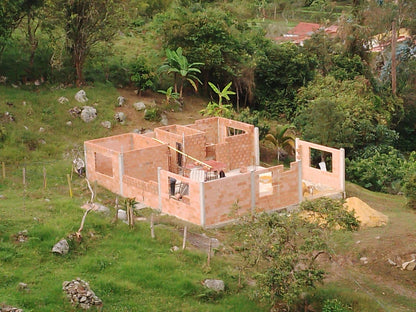 J&C CONSTRUCCIONES INTEGRALES